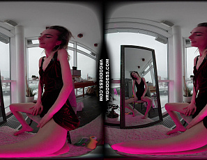 020225_poppy_watching_herself_in_a_mirror_fucking_herself_with_a_dildo_on_a_snowy_day