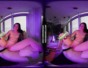 020826_mira_gets_her_pussy_banged_out_with_the_fucking_machine_getting_off_real_female_orgasms