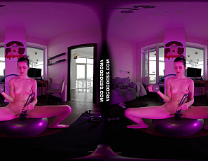041825_josie_fresh_dirty_directors_cut_pov_dildoing_her_after_sweaty_naked_workout