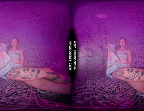 050926_bleika_dildoing_with_a_glass_cock_in_the_steamy_hot_sauna
