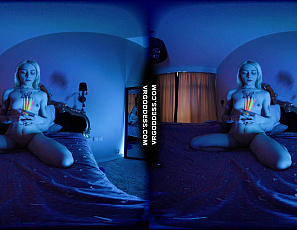 051225_18yo_teen_alice_gaping_her_tight_wet_young_pussy_with_colorful_glowsticks_after_dark