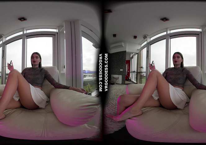 060326_mary_moon_gets_naked_and_masturbates_with_a_glass_dildo