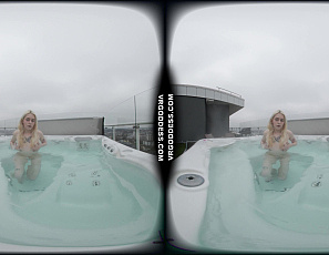 061125_hot_18yo_blonde_alice_rooftop_jacuzzi_masturbation_outdoors