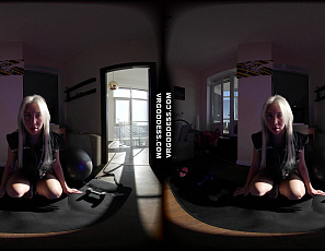 061726_rosalinda_getting_sweaty_while_working_out_naked