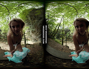 080525_eyla_moore_finger_masturbating_in_a_italian_forest