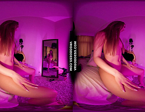 081825_alexa_koff_getting_her_pussy_banged_out_by_the_fucking_machine_real_female_orgasms_in_mirror