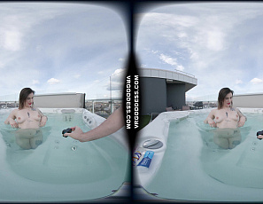 090325_melonie_rooftop_jacuzzi_underwater_masturbation
