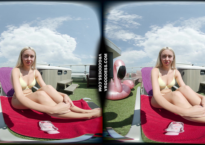 091725_young_blonde_rosalinda_gets_oiled_up_under_the_hot_sun