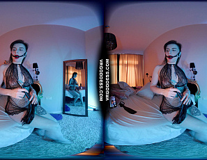 092225_hardcore_ball_gagged_melonie_deep_fetish_masturbation