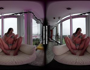 100125_alexa_koff_masturbating_on_a_cloudy_day