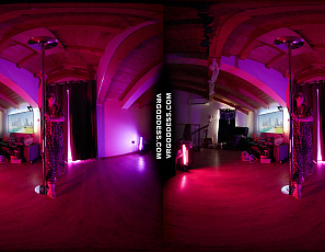 103125_babyhunters_striptease_dancing_and_shaving_her_pussy_clean_for_halloween