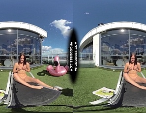 111621_hot_teen_roaslina_naked_sunbathing_bubbles_dildo_orgasm