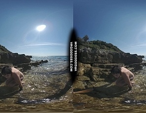 120222_tattooed_brille_skinny_dipping_in_the_ocean_while_on_vacation_jilling